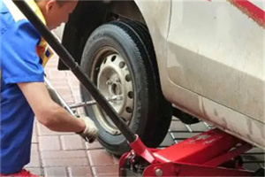 龙子湖区附近拖车24小时服务热线电话